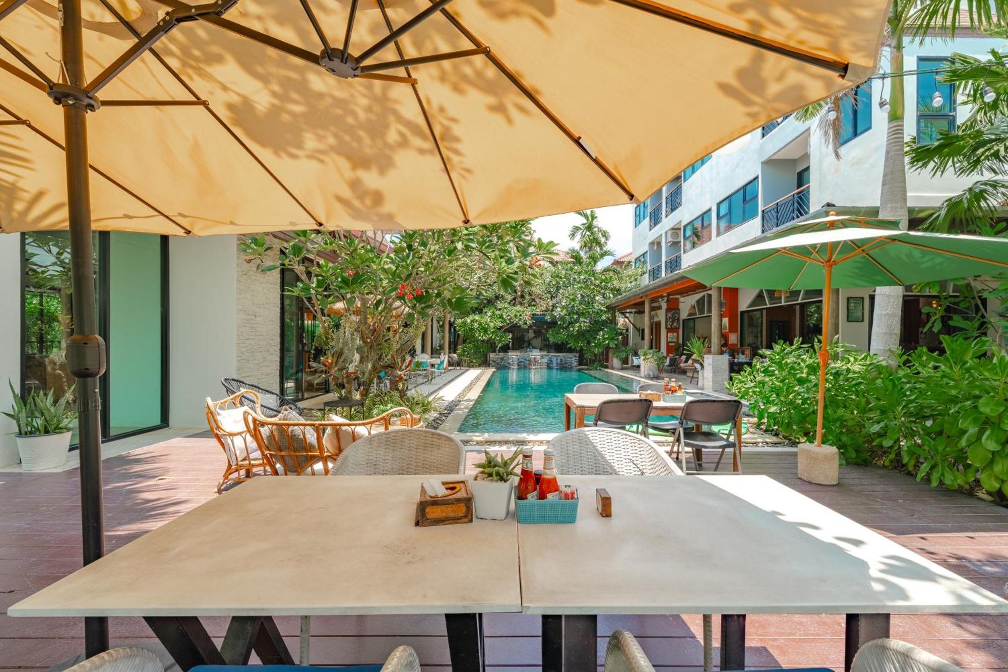Coco Paradiso Phuket Sha ภายนอก รูปภาพ